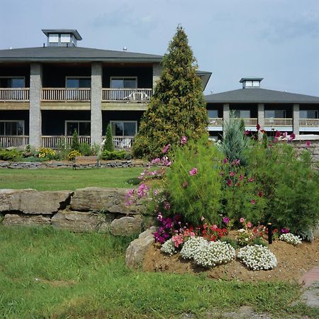 Highlands Four Season Resort Calabogie Eksteriør billede